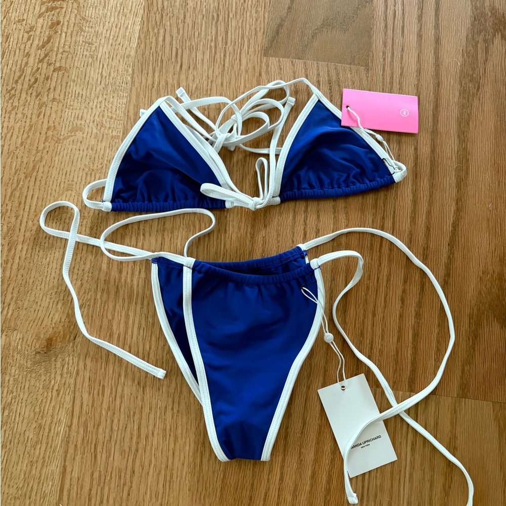 Amanda uprichard bikini